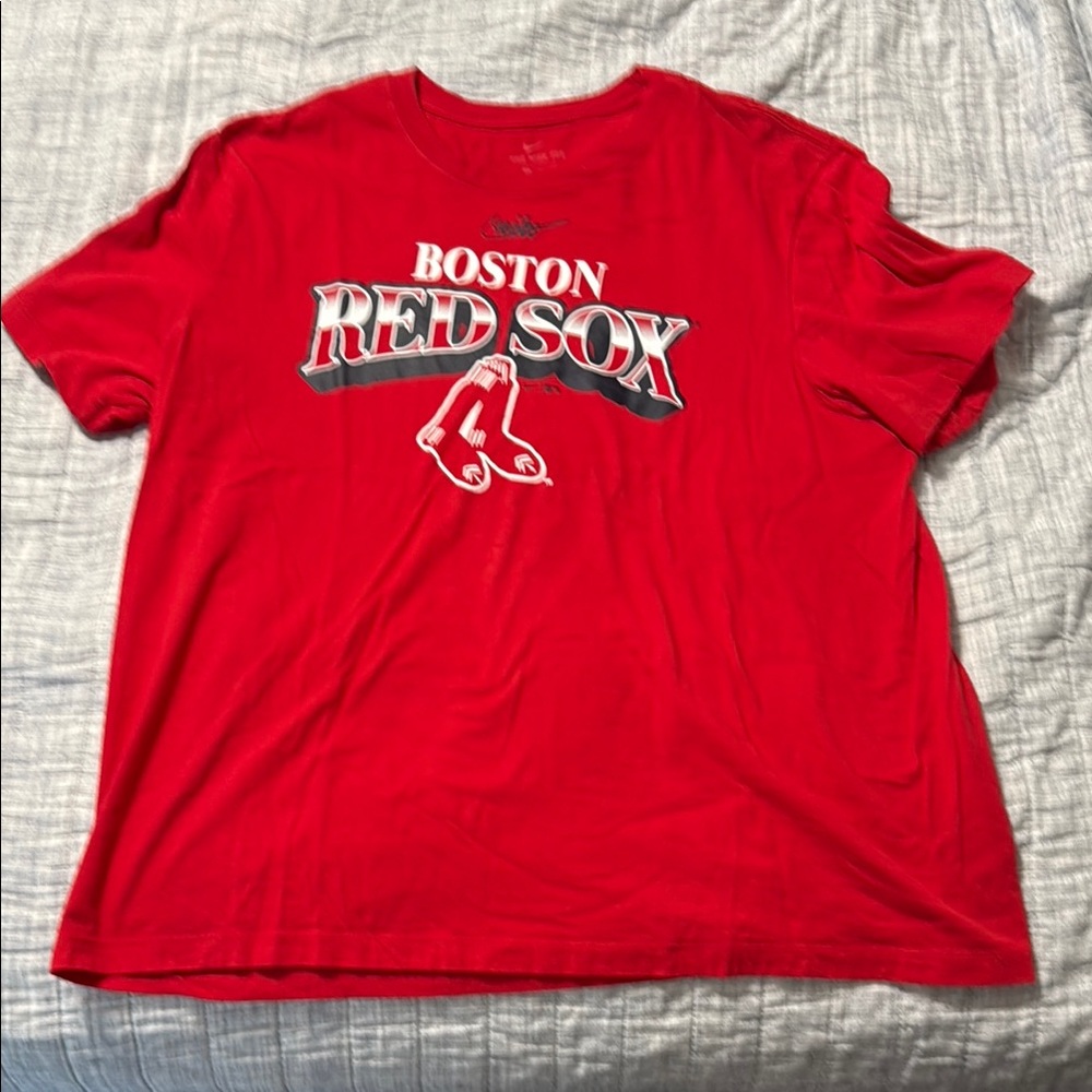 Nike Red Short Sleeve Tees